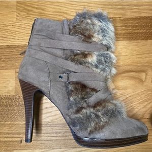 Elle faux fur booties